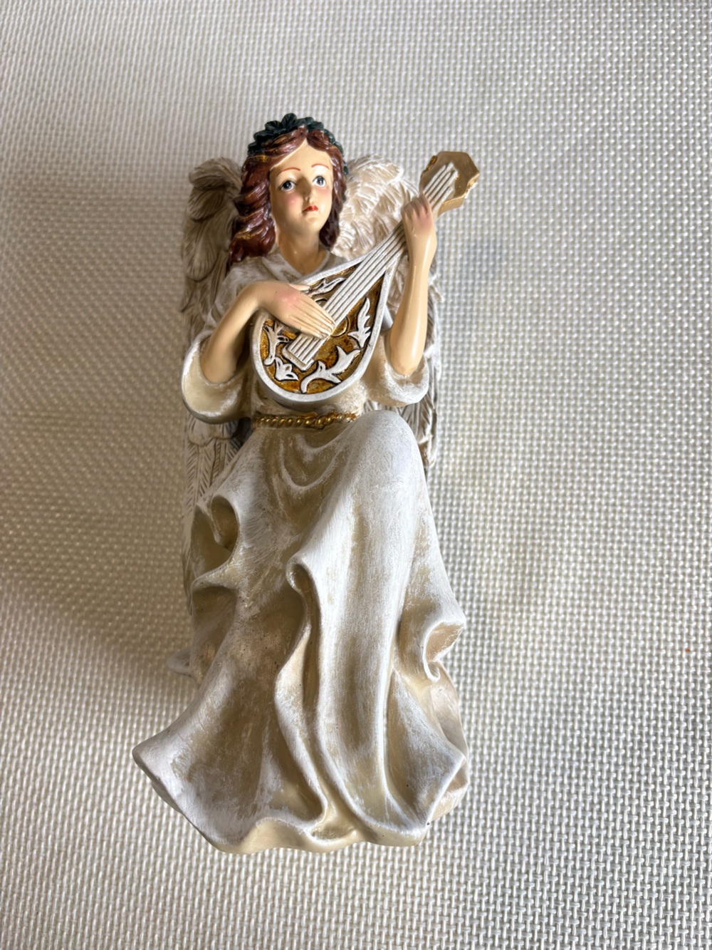 Destination Holiday Tabletop Angel playing Lute Statue Home Décor 10"
